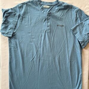 Columbia Sky Blue Short-Sleeve Henley Shirt